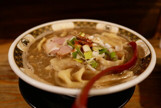 すごい煮干ラーメン凪 - すごい煮干ラーメン 並