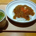 Soupstock Tokyo - カレーとスープのセットです。ご飯少なめ✨
