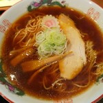 よさこい - ラーメンといなりセット￥850税込み のラーメン(R5.9.20撮影)