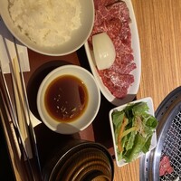 焼肉 しんうち 神楽坂 - 