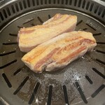 ヨプの王豚塩焼 熟成肉専門店 - 