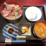 Hanamatsuri - おまかせ三色丼
