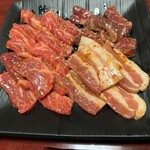 焼肉一善 - 料理写真:Ｂセット4,490円
・上カルビ３人前
・黒豚バラ１人前
・ハラミ１人前