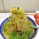 くろいわラーメン - くろいわラーメン/もやし