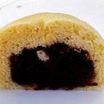 黒子松屋 - かっぱまんじゅう（田舎つぶ）：断面図 by ももち