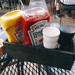 ムースヒルズバーガー - 