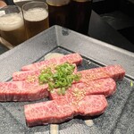 老舗精肉店直送 千種焼肉 飛騨牛の奴隷 - 