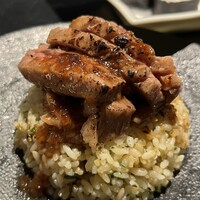 老舗精肉店直送 千種焼肉 飛騨牛の奴隷 千種店 - 