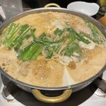 もつ鍋 やじろべえ - 