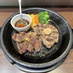 いきなりステーキ - ランチ ワイルドコンボ ステーキ(80g) & ハンバーグ(100g)