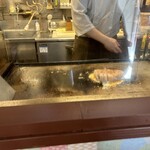 たこつぼ - とんぺい焼きwエアーズロックか！これで1800円は良心的すぎ。生地はシャバーってかけた程度の薄さだった