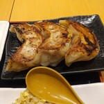 餃子の王様 龍吟 - 焼き餃子