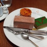 オーボンヴュータン 尾山台店 - ケーキとホットコーヒー