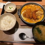 Yayoi Ken - ミックスとじ定食