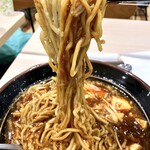麻婆 たまる屋 - 背脂マーボーメン