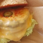 JIYUGAOKA BURGER - チーズバーガー