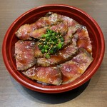 Jukusei Yakiniku Arata - 【テイクアウト】黒毛和牛ローストビーフ丼