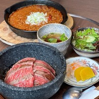 石焼き麻婆ステーキ丼
