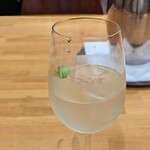 La Stalla - ヤソウチャに浮かぶ天然のホップ