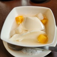 中国料理 四川 - 担々麺ランチ(平日限定)のデザート(杏仁豆腐)