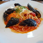 ポルタ・アル・マーレ - ①ナス・ベーコン、モッツァレラチーズのトマトソースパスタ