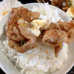 Mito Kicchin - 豚バラ焼肉＋マヨトッピングご飯