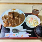 とんかつ ことぶき - 御飯がカツの下までギッチリ詰まってます◎