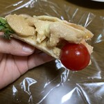 麦のめぐみ - チキンピタパン　200円