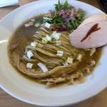 めん処 きよ洲 - サバとオリーブのぶたらぁめん850円いわぎんアプリで大盛り無料。