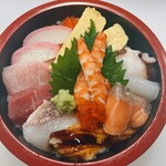 寿司・海鮮 すけろく - 海鮮丼(税抜※1680円) 仕入れ状況により内容は変更する可能性があります
