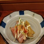 俺の中華たなか家 - サービスおつまみは「鴨チャーシュー·メンマ·白髪葱」♬