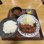 Misokatsu Sanwa - ひれ味噌かつ定食