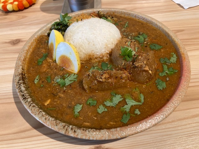 大根とサバカレー』by 怪傑丸 : スパイスカレー あかつ亭 - 大須観音