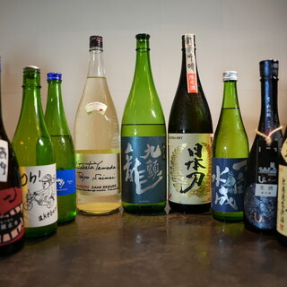 If you like Japanese sake, we also have natural wine.