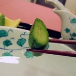 ALWAYSカマヤ - しっかりとした塩気がありました。ハヤシ自体は塩分を極力少なくしてあるので、このきゅうりで調整します。