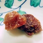 ALWAYSカマヤ - お食事中のくじ引きでいただいたドライトマト。実に巧みに水分を飛ばしています。