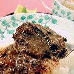 ALWAYSカマヤ - ブラウンルーのきっちりとした作り込が、ルゥーのしっかりとした味わいの土台になっています。