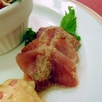 ALWAYSカマヤ - 前菜４。（お魚のカルパッチョ。）オリジナルソース。