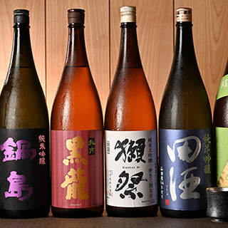 日本酒好きな方必見の品揃え。プレミアの銘柄もお見逃しなく