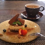 The Victorian Cafe & Cakes - 