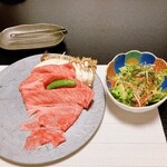 Washoku Oumi Gyuu Shinobi - 焼きしゃぶとサラダ