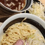 貝出汁らぁ麺 海美風 浅草店 - 貝出汁つけ麺