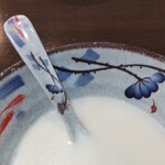 Hakumi Shokudou - 豆乳の器、蓮と金魚がカワイイ