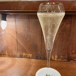 チャコールバル ジュ - スパークリングワイン