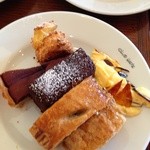 クラブハリエ 八日市玻璃絵館 - ケーキ