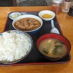 永井食堂 - もつ煮定食