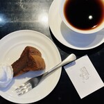 マリーローランサン喫茶店 - ガトーショコラ / ブレンドコーヒー