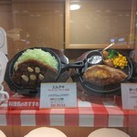 ロイヤル羽生洋食軒 - とんテキとポークステーキはなにが違うのでしょう。。。