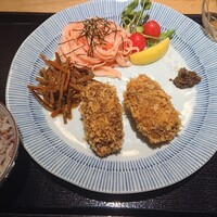 肉寿司 肉和食 KINTAN コレド室町 - 牛カツ 全景