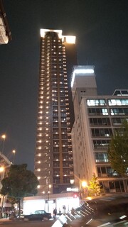 Byuffe Resutoran Ra Beranda - ホテルは32階建て